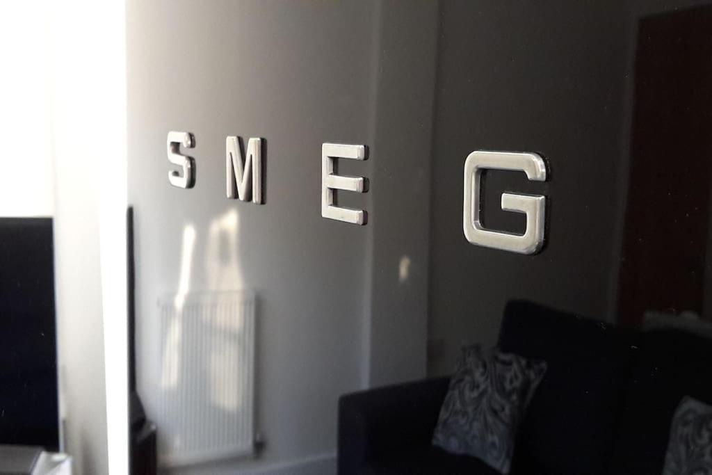 Modern Apartment With Stunning Sea View Weston-super-Mare Exterior foto